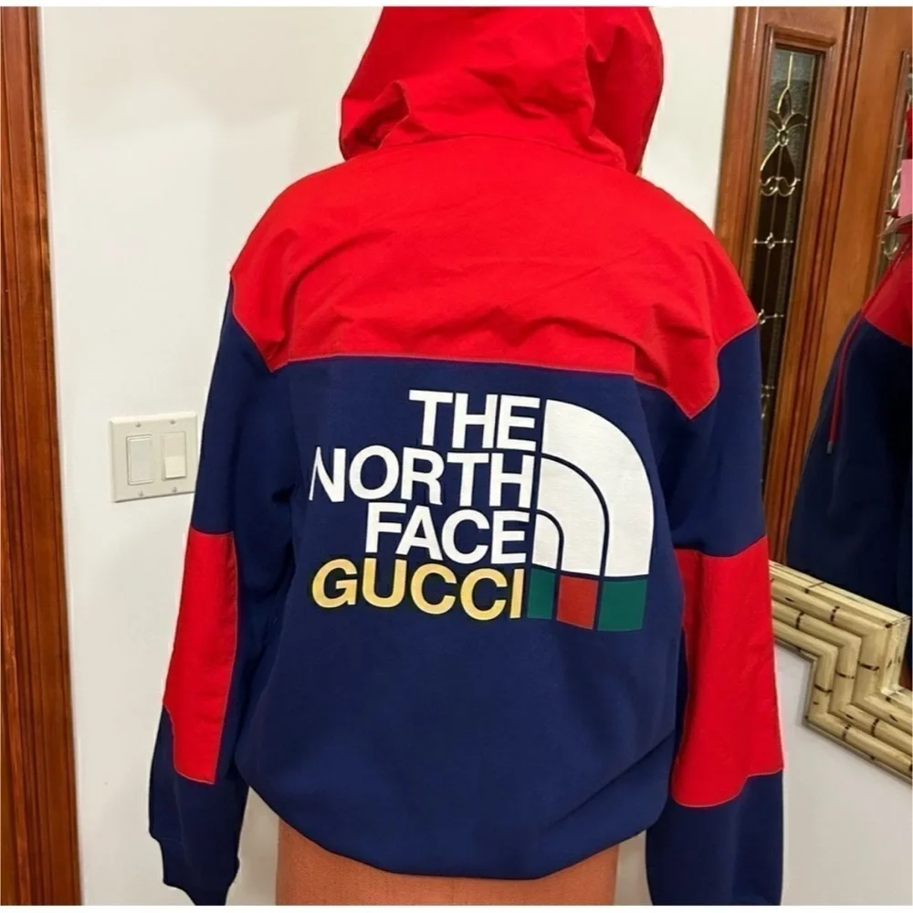 Gucci X North face cotton jacket size XS fits like medium made in Italy